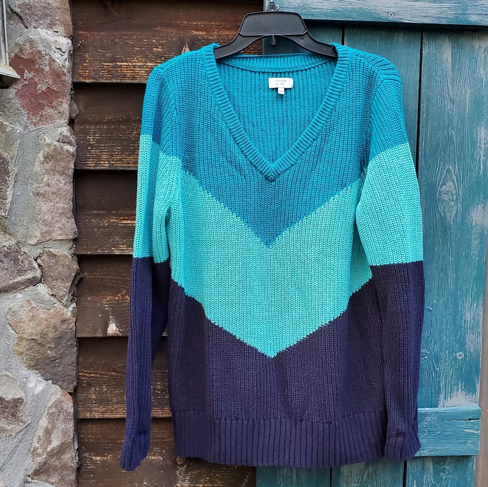 Crown & Ivy Womens Color Block Vneck Sweater Blue L